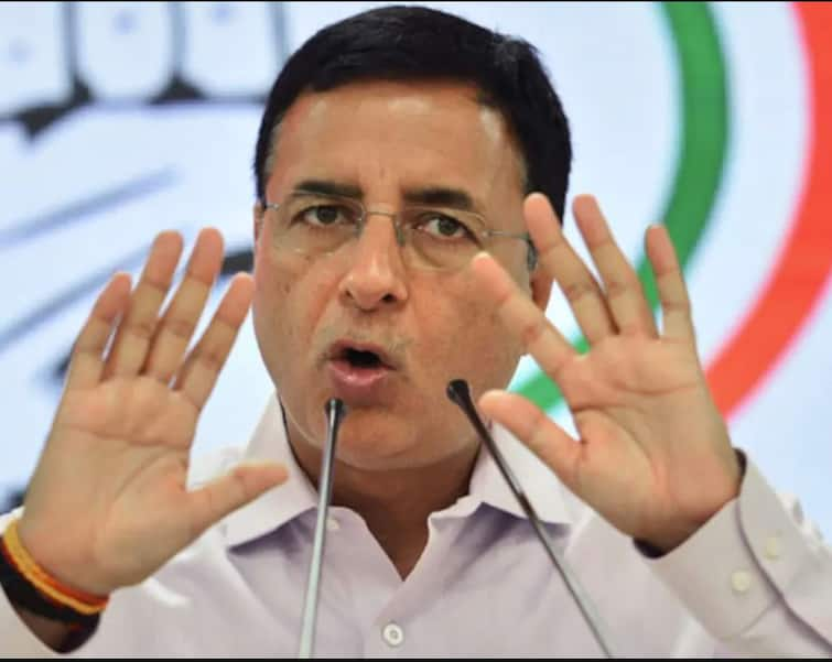 ABG Group fraud: Randeep Surjewala calls Modi Government a loot and escaped government ਮੋਦੀ ਸਰਕਾਰ ਦੀ 'ਲੁੱਟੋ ਤੇ ਭੱਜੋ’ ਸਕੀਮ, ਬੈਂਕਾਂ 'ਚੋਂ ਲੋਕਾਂ ਦੇ 2,20,00,00,00,842 ਰੁਪਏ ਠੱਗੇ, ਕਾਂਗਰਸ ਦੇ ਵੱਡੇ ਇਲਜ਼ਾਮ