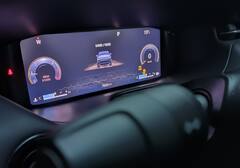 Jeep Compass review: আমেরিকান মাসল কার বলে এই গাড়িকে, যেকোনও রাস্তায় সুরক্ষিত যাত্রী