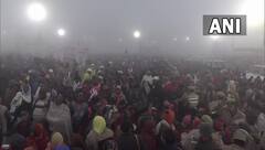 Mauni Amavasya 2022:मौनी अमावस्या पर प्रयागराज में उमड़ी श्रद्धालुओं की भीड़, गंगा नदी में लगाई आस्था की डुबकी, देखें तस्वीरें