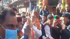 जनसंपर्क अभियान के लिए घर-घर घूमे 'धामी' | 70 Ka Sangram | Uttarakhand Election 2022