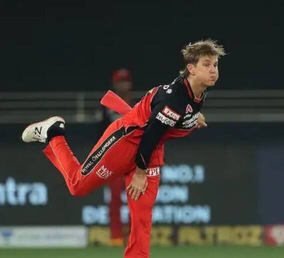 आयपीएलमध्ये गोलंदाजीच्या सरासरीत टॉप-10 गोलंदाज