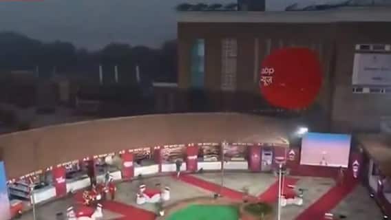 Budget 2022: गरीब बच्चे जिनके घर में एक ही मोबाइल है.. कैसे करें Online Class?