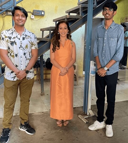 સિંગર કિંજલ દવે  બની ગોકુલ ધામ સોસાયટીની મહેમાન, જેઠાલાલ સાથે કરી મુલાકાત, જુઓ તસવીરો
