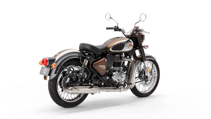 ਇਸ ਤੋਂ ਇਲਾਵਾ, ਆਪਣੀ ਅਧਿਕਾਰਤ ਸ਼ੁਰੂਆਤ ਦੇ 100 ਦਿਨਾਂ ਦੇ ਅੰਦਰ ਨਵੀਂ ਪੀੜ੍ਹੀ ਦੇ ਕਲਾਸਿਕ 350 ਨੇ ਦੇਸ਼ ਵਿੱਚ 1 ਲੱਖ ਯੂਨਿਟਾਂ ਦੇ ਉਤਪਾਦਨ ਦਾ ਟੀਚਾ ਹਾਸਲ ਕਰ ਲਿਆ ਹੈ। ਇਸ ਦੇ ਨਾਲ ਹੀ ਯੂਕੇ ਮੇਡ-ਇਨ-ਇੰਡੀਆ ਨਵੀਂ ਪੀੜ੍ਹੀ ਕਲਾਸਿਕ 350 ਹਾਸਲ ਕਰਨ ਵਾਲਾ ਨਵਾਂ ਦੇਸ਼ ਹੈ।