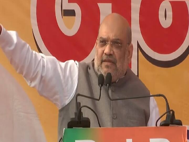 UP Election 2022: अतरौली में 'बुआ-भतीजा' पर हमलावर अमित शाह, बोले- इनकी सरकारों में गुंडों ने किया यूपी को परेशान UP Election 2022 Union Home Minister Amit Shah Addressed public meeting in Atrauli UP Election 2022: अतरौली में 'बुआ-भतीजा' पर हमलावर अमित शाह, बोले- इनकी सरकारों में गुंडों ने किया यूपी को परेशान