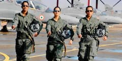 Indian Air Force: যুদ্ধবিমান চালাবেন মেয়েরা, বায়ুসেনায় স্থায়ী নিযুক্তি মহিলাদের, জানালেন রাজনাথ
