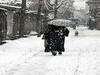 Kashmir Weather Updates : कश्मीर में फिर बिगड़ेगा मौसम का मिजाज, तीन दिन तक बारिश और बर्फबारी का अलर्ट