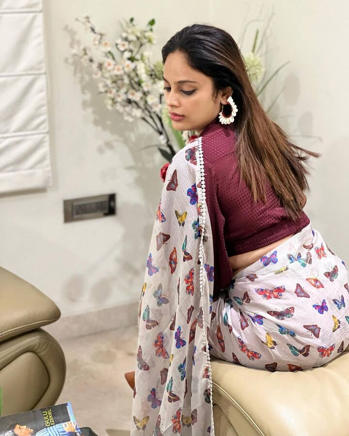 సోషల్ మీడియాలో యాక్టివ్ గా ఉండే నందితా లేటెస్ట్ గా షేర్ చేసిన ఫొటోస్ వైరల్ అవుతున్నాయి..
