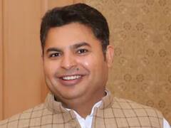 UP Election 2022: यूपी की सोरजनी नगर सीट से सपा प्रत्याशी अभिषेक मिश्रा ने बीजेपी को घेरा, कर दिया ये बड़ा दावा