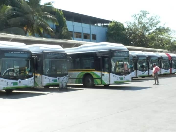 NMMT : नवी मुंबईतील परिवहन सेवा संपूर्णपणे इलेक्ट्रिक होणार, पालिकेचा पर्यावरण पूरक निर्णय environmental venture of navi mumbai municipal corporation 250 Electric Buses in use at navi mumbai NMMT : नवी मुंबईतील परिवहन सेवा संपूर्णपणे इलेक्ट्रिक होणार, पालिकेचा पर्यावरण पूरक निर्णय