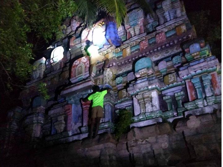 Alcohol consumed man tried to commit suicide in Thillaithanam temple Gopuram at Thanjavur தில்லைத்தானத்தில் மதுபோதையில் கோயில் கோபுரத்தில் ஏறி தற்கொலைக்கு முயன்றவர் மீட்பு