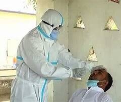 WB Corona: রাজ্যে একদিনে করোনায় বাড়ল মৃত্যু, দৈনিক সংক্রমণে শীর্ষে কলকাতা। Bangla News