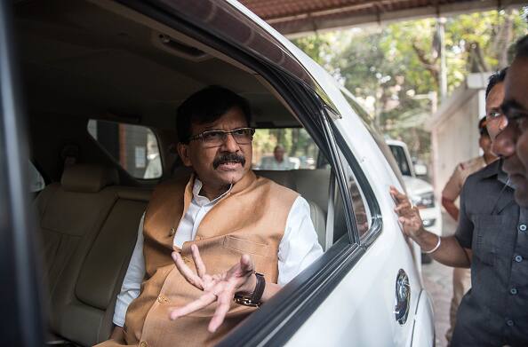 Patra Chawl Land Scam Case: ED Searches Residence Of Sujit Patkar Connected With Sanjay Raut's Daughters Patra Chawl Land Scam Case: ED Searches Residence Of Sujit Patkar, Connected To Sanjay Raut's Daughters