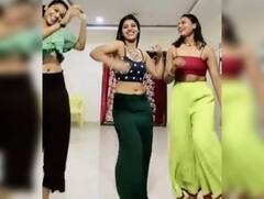 UP election 2022: जानिए कौन हैं सपा प्रत्याशी Chandrawati Verma, जिनके 'ओले-ओले' डांस वीडियो ने सोशल मीडिया पर मचाया धमाल