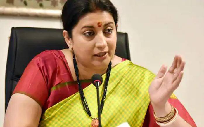 ਸਮ੍ਰਿਤੀ ਇਰਾਨੀ ਨੇ ਇਹ ਵੀ ਕਿਹਾ ਕਿ ਇਨ੍ਹਾਂ ਹੈਲਪਲਾਈਨਾਂ ਨੇ ਹੁਣ ਤੱਕ 66 ਲੱਖ ਤੋਂ ਵੱਧ ਔਰਤਾਂ ਦੀ ਮਦਦ ਕੀਤੀ ਹੈ। ਇਸ ਦੇ ਨਾਲ ਹੀ ਦੇਸ਼ ਵਿੱਚ 703 ‘ਵਨ ਸਟਾਪ ਸੈਂਟਰ’ ਵੀ ਕੰਮ ਕਰ ਰਹੇ ਹਨ ਅਤੇ ਹੁਣ ਤੱਕ ਇਨ੍ਹਾਂ ਵੱਲੋਂ ਪੰਜ ਲੱਖ ਤੋਂ ਵੱਧ ਔਰਤਾਂ ਦੀ ਮਦਦ ਕੀਤੀ ਜਾ ਚੁੱਕੀ ਹੈ।