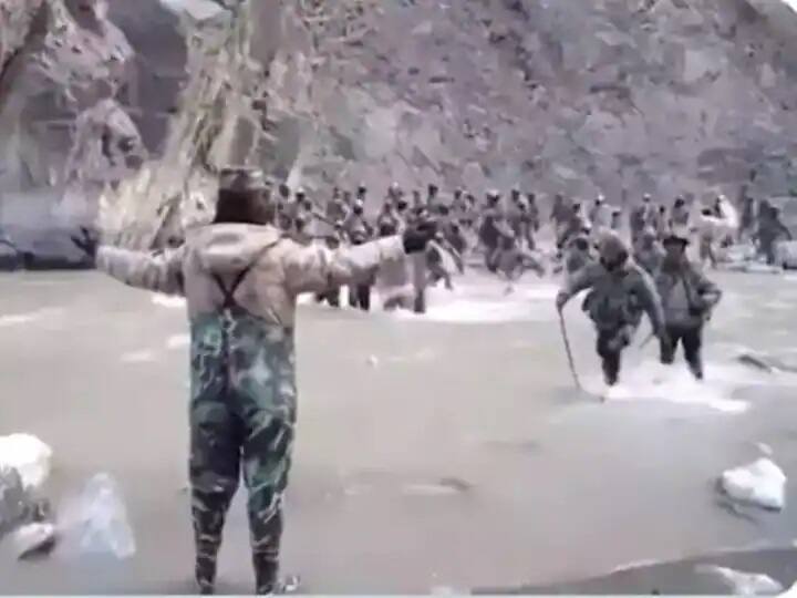 New Research : china pla lost more soldiers during galwan clash with indian soldiers Galwan ઘાટીમાં ભારતીય સૈનિકો સાથેની અથડામણ દરમિયાન પાણીના પ્રવાહમાં વહી ગયા હતા ચીનના 38 સૈનિકો, રિપોર્ટમાં ખુલાસો