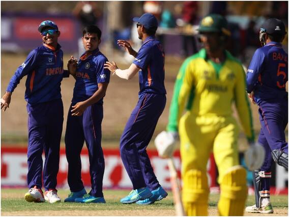 India Enters U19 Finals: కుర్రాళ్లోయ్ కుర్రాళ్లు.. అండర్-19 ప్రపంచకప్ సెమీస్లో ఆసీస్పై ఘనవిజయం.. ఫైనల్స్ గెలిస్తే చరిత్రే! India Enters U19 Finals: కుర్రాళ్లోయ్ కుర్రాళ్లు.. అండర్-19 ప్రపంచకప్ సెమీస్లో ఆసీస్పై ఘనవిజయం.. ఫైనల్స్ గెలిస్తే చరిత్రే!