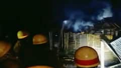 Usti Fire: গভীর রাতে উস্তির বাজারে আগুন, কয়েক লক্ষ টাকার ক্ষয়ক্ষতির আশঙ্কা | Bangla News