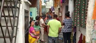 Vadodara : મકાનમાં ગેસના બાટલો ફાટતાં બાળક સહિત 4 લોકો ગંભીર રીતે દાઝ્યા