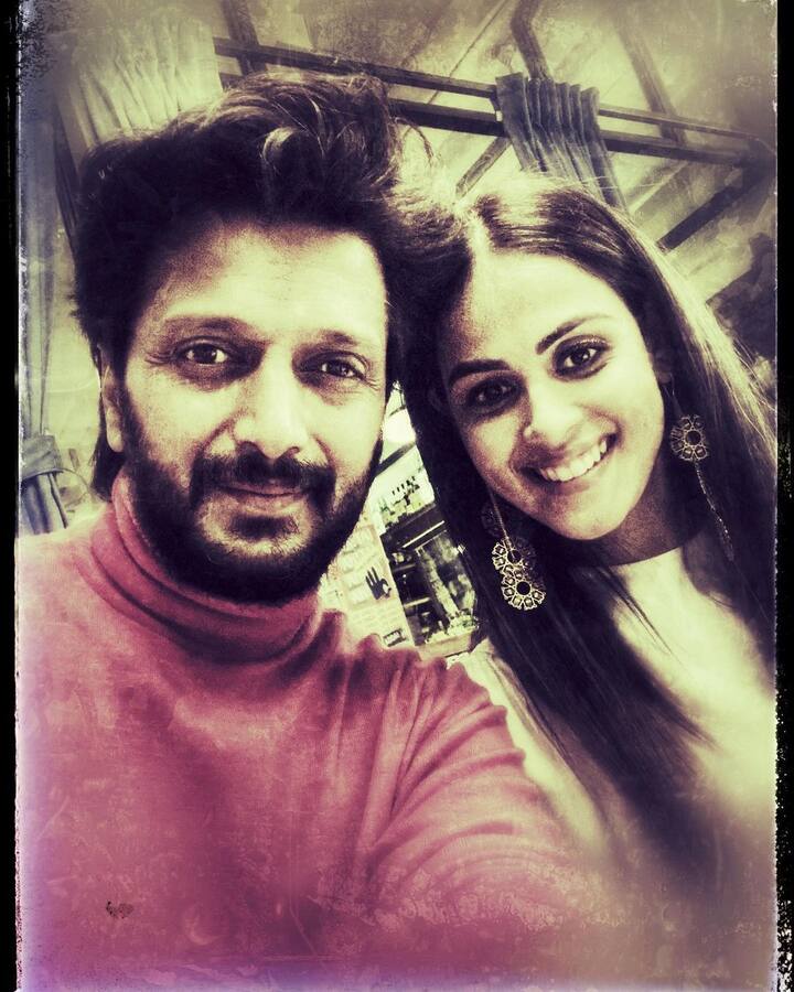 जेनेलिया डिसूजा आणि रितेश देशमुख ही जोडी बॉलीवूडची क्युट जोडी म्हणून ओळखली जाते. (all photo: ritesh deshmukh/ig)