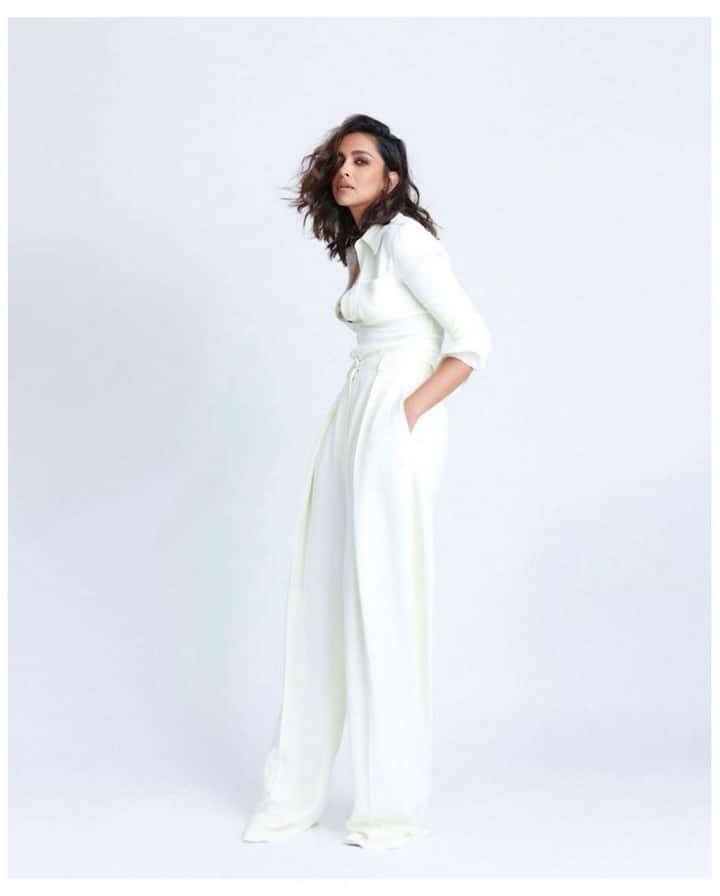 2007లో 'ఓం శాంతి ఓం' సినిమాతో బాలీవుడ్ ఇండస్ట్రీకి పరిచయమైంది దీపికా పదుకోన్. (Photo Courtesy: Instagram)