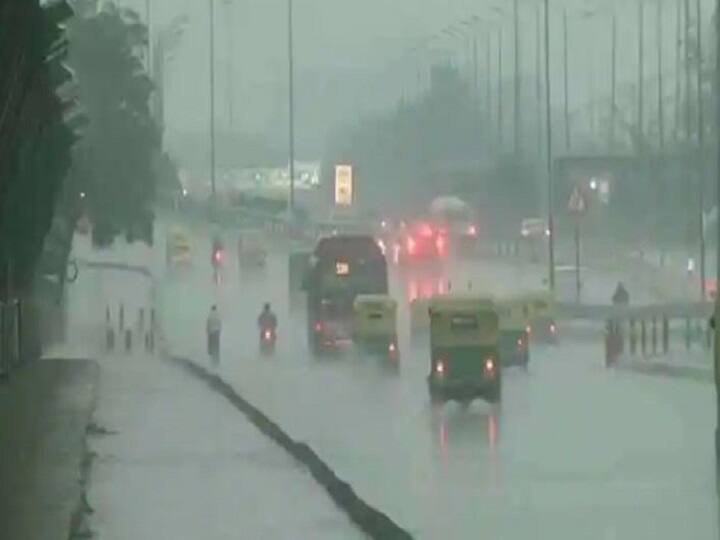 IMD Weather Update: rain and snowfall in delhi, up, uttarakhand, jammu-kashmir, himachal pradesh today 4 february IMD Weather Update: दिल्ली, यूपी, उत्तराखंड, जम्मू-कश्मीर और हिमाचल प्रदेश सहित कई राज्यों में होगी बारिश के साथ बर्फबारी