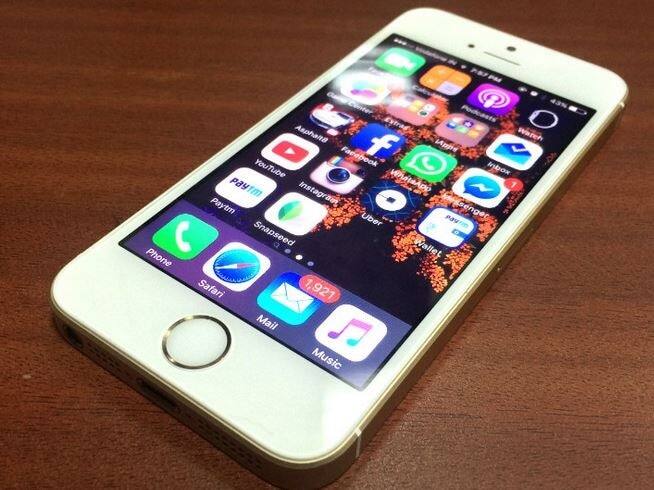 Leaks : apple upcoming iphone se 3 phones best look and design leaked online Apple હવે લૉન્ચ કરશે નવો iPhone SE 3, લૉન્ચ ડેટ અને ડિઝાઇન થઇ ઓનલાઇન લીક, જાણો વિગતે..........