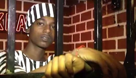 Khaidi Restaurant: వినూత్న ఐడియాలు ఉంటేనే బిజినెస్ బాగుండేది | Kakinada| ABP Desam