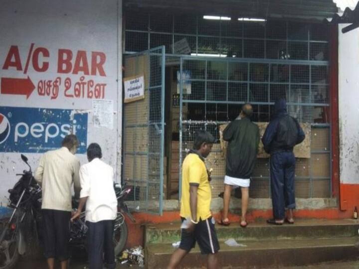 Madras High court orders to close all bars at TASMAC shops within 6 months in the state TASMAC Bar: அரசு டாஸ்மாக் கடைகளில் பார்கள் எதற்கு? - இழுத்து மூடுங்கள்! -  கெடு விதித்த சென்னை உயர்நீதிமன்றம்