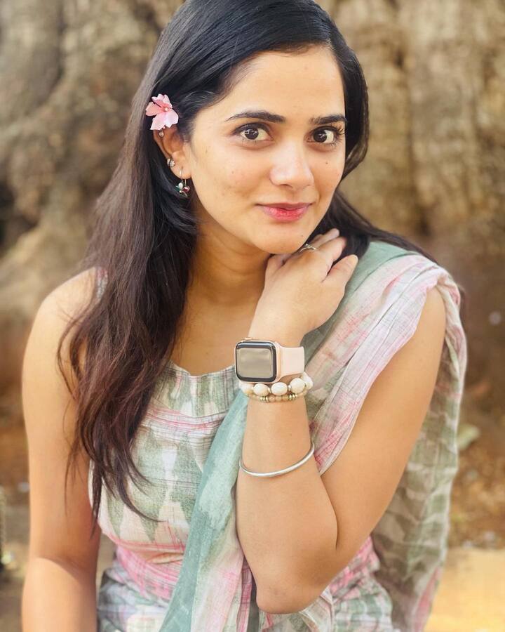 भाग्यश्रीचे बोल्ड आणि ग्लॅमरस फोटो सोशल मीडियावर नेहमीच व्हायरल होत असतात. (Photo Credit : @bhagyashreemote/Instagram)