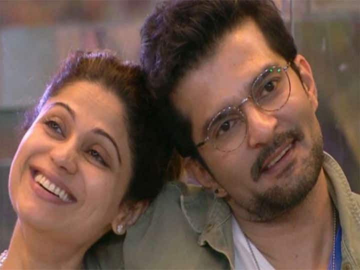 Shamita Shetty Marriage: इसी साल Raqesh Bapat संग शादी करेंगीं शमिता, बोलीं- ‘मुझे पता चल गया है मैं कितनी अकेली हूं’ Shamita Shetty Marriage Shamita shetty to marry Raqesh Bapat this year confirmed in an interview Shamita Shetty Marriage: इसी साल Raqesh Bapat संग शादी करेंगीं शमिता, बोलीं- ‘मुझे पता चल गया है मैं कितनी अकेली हूं’