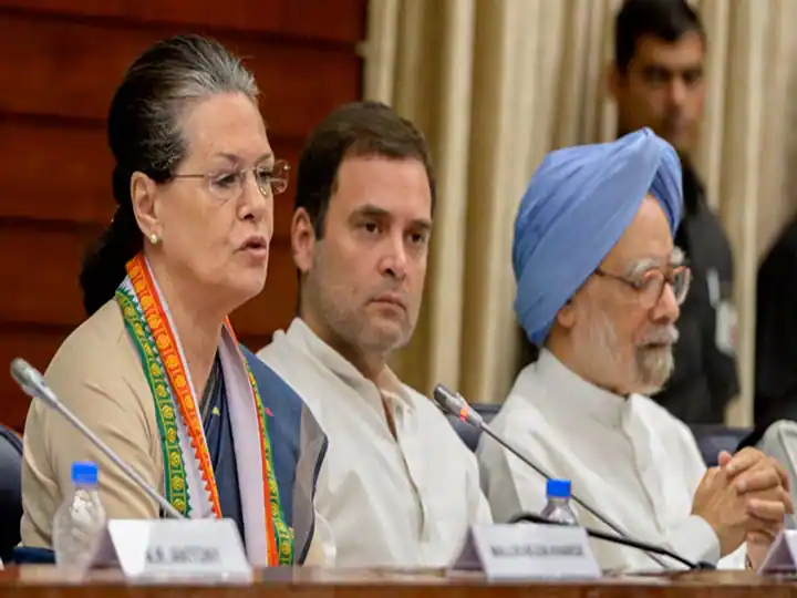 Punjab Election 2022 | Manmohan Singh, Sonia, Rahul & Priyanka Among Congress' Star Campaigners List Punjab Election 2022 | Manmohan Singh, Sonia, Rahul & Priyanka Among Congress' Star Campaigners List