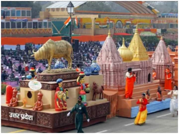 Republic Day Parade 2022: UP wins best state tableau, Maharashtra wins in popular category ANN Republic Day Parade 2022: सर्वश्रेष्ठ राज्य झांकी में यूपी ने मारी बाजी, लोकप्रिय श्रेणी में महाराष्ट्र जीता