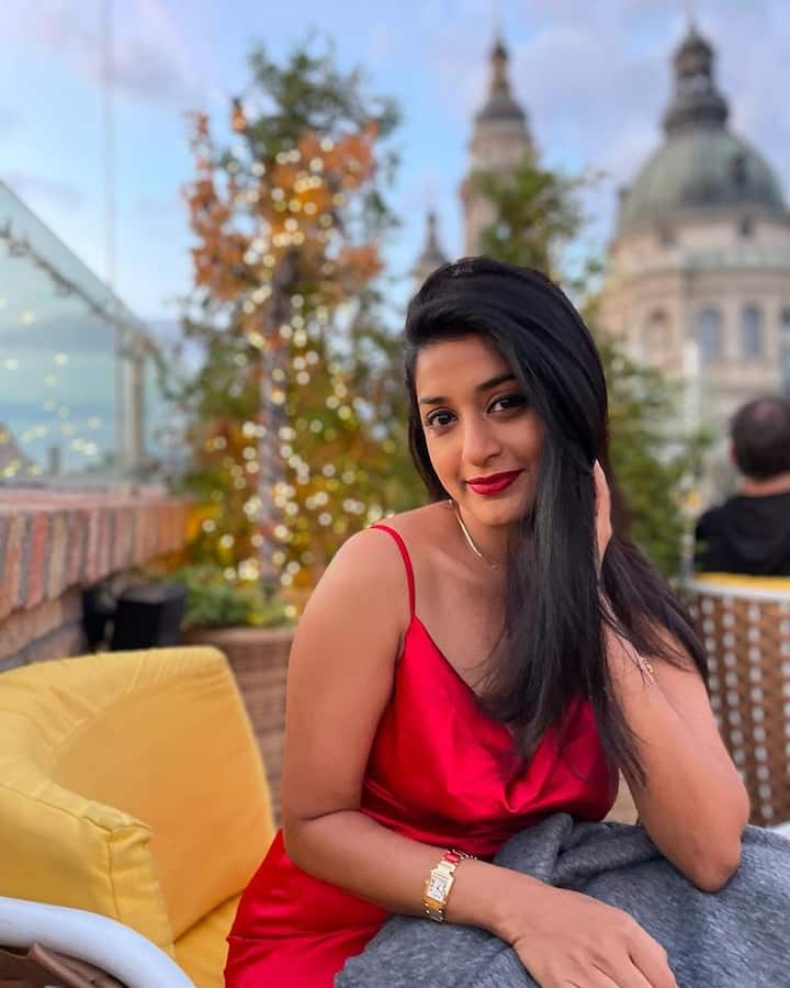 రూటు మార్చిన ‘భద్ర’ బ్యూటీ మీరా జాస్మిన్.. సెకండ్ ఇన్నింగ్స్కు గ్రీన్ సిగ్నల్? - Image Credit: Meera Jasmine/Instagram