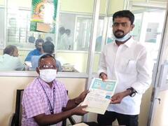 Urban Local Body Election: வீட்டுக்கு வீடு மரம்... வீடு தேடி சாப்பாடு... யாரு இந்த வேட்பாளர்... நமக்கே பார்க்கணும் போல இருக்கே!