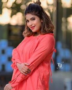 अभिनेत्री धनश्री काडगावकरच्या गोंडस बाळाचं बोरन्हाण; पाहा फोटो!