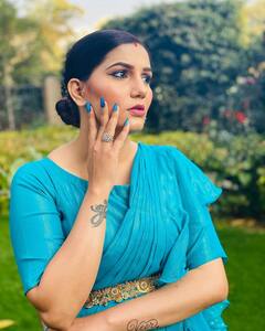 Sapna Choudhary Photos: वेस्टर्न आउटफिट हो या ट्रेडिशनल... सपना चौधरी की एक झलक के लिए तरसते हैं फैंस