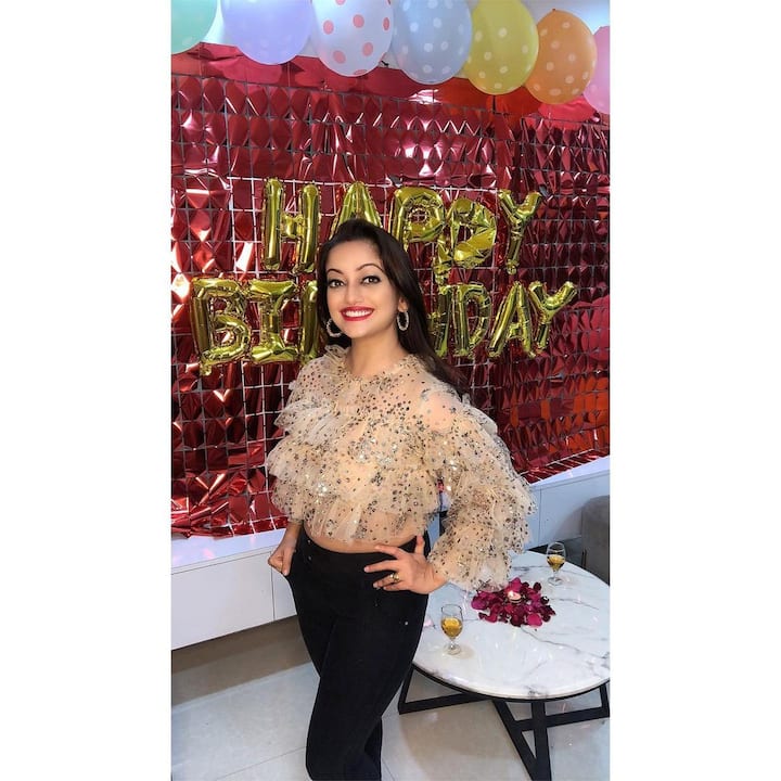 मानसी नुकताच तिचा 35वा वाढदिवस साजरा केला. (all photo credit:Manasi Naik/ Instagram)