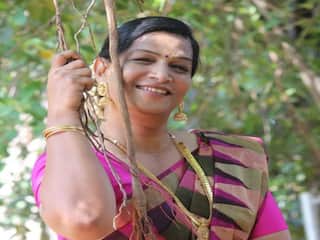 Local Body Election | உள்ளாட்சி அரசியல் களத்தில் திருநங்கைகள் - நுண் அரசியலை விளக்கும் எழுத்தாளர் பிரியா பாபு