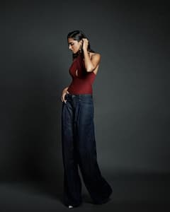 Deepika Padukone's Latest PICS Are All About Her 'Genes' And 'Jeans'