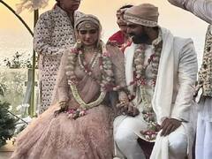 Karishma Tanna Wedding Photo: वरुण बंगेरा की हुईं Karishma Tanna, पति का हाथ थामे सामने आई शादी की पहली तस्वीर