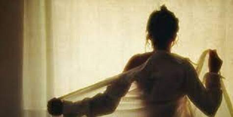 US Impotence : wife sprayed on husbands private part for making physical relationship પતિ હતો નપુંસક, પત્નીએ તેને 'મર્દ' બનાવવા રાત્રે પતિના પ્રાઇવેટ પાર્ટ પર છાંટ્યો સ્પ્રે ને પછી..............