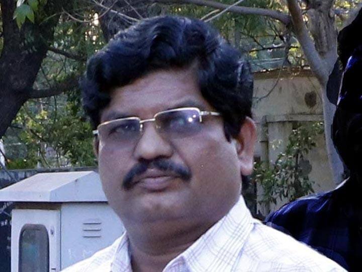 Raid in Thanjavur Regional Transport Officer Home தொடர் லஞ்ச புகார்... தஞ்சாவூர் வட்டாரப் போக்குவரத்து அலுவலர் வீட்டில் ரெய்டு - 100 பவுன் நகை கண்டுபிடிப்பு