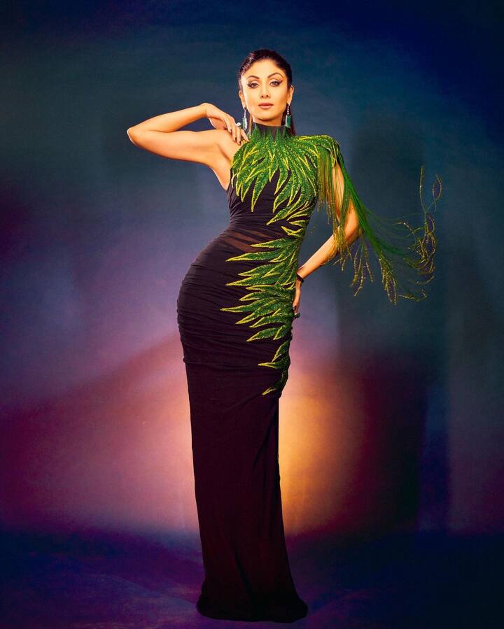 बॉलिवूड अभिनेत्री शिल्पा शेट्टी (Shilpa Shetty) च्या स्टाईलची नेहमीच चर्चा पाहायला मिळतेय.(photo: shilpa shetty /ig)