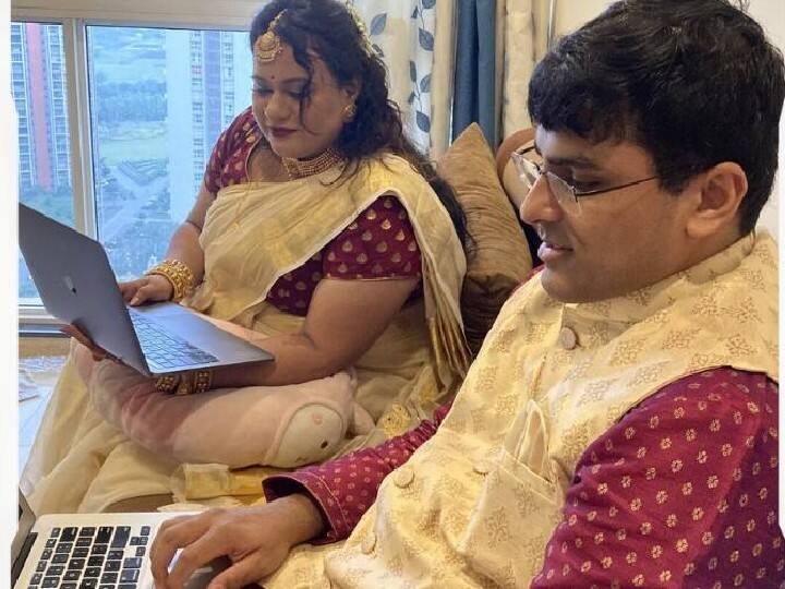 Pune pair becomes India’s first couple to hold blockchain wedding Blockchain Wedding : पुण्यात चक्क ब्लॉकचेनद्वारे विवाहसोहळा, देशातील अशाप्रकाराचं पहिलेच लग्न