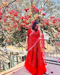 Geetha Madhuri Photos: లెహెంగాలో మెరిసిన సింగర్ గీతా మాధురి