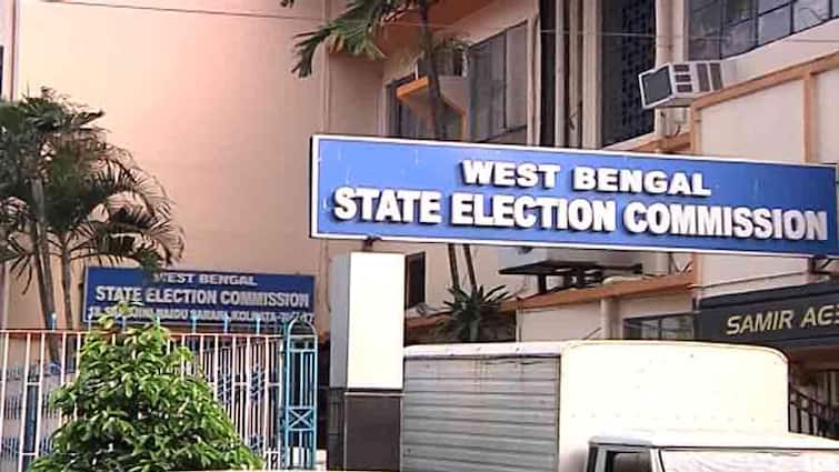 State Election commission notice chaos Municipality Election: 'আগের খরচের হিসেব জমা না দিলে এই পুরভোটে প্রার্থীপদ নয়', রাজ্য নির্বাচন কমিশনের বিজ্ঞপ্তি ঘিরে তরজা