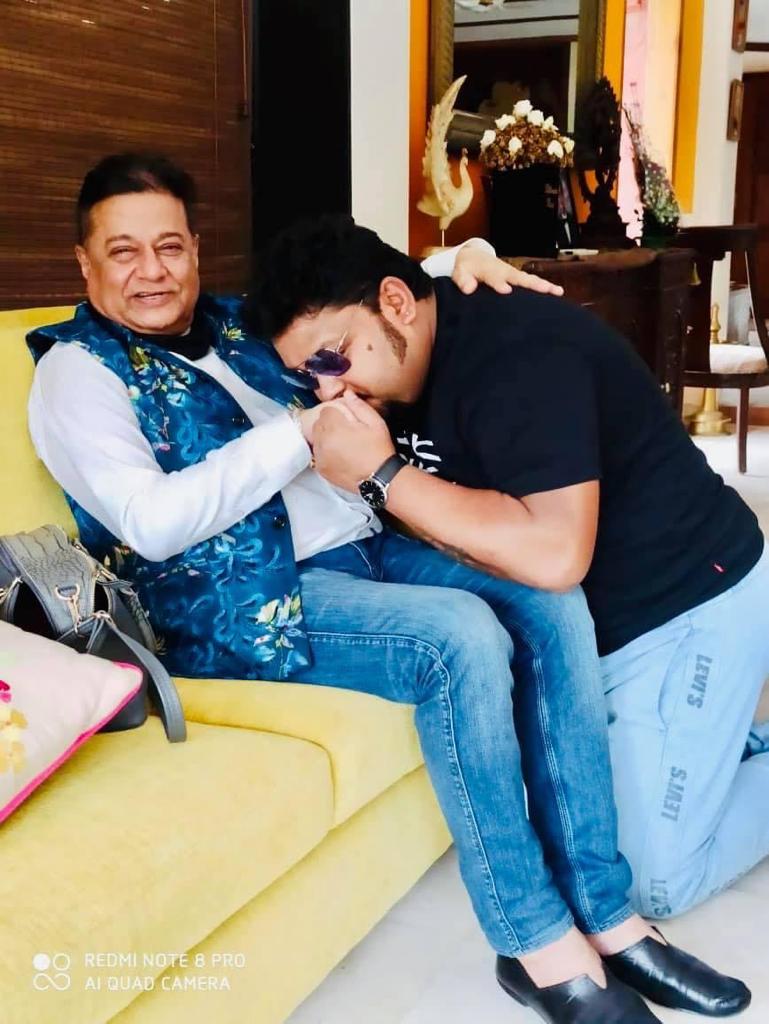 Anup Jalota Exclusive: স্নাতক না হওয়া পর্যন্ত গানকে পেশা করার অনুমতি দেননি মা-বাবা: অনুপ জলোটা