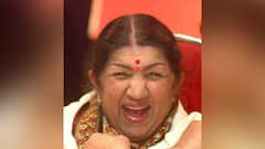 Lata Mangeshkar Demise: নিভল সুর-প্রদীপের শিখা, প্রয়াত লতা মঙ্গেশকরের মৃত্যুতে শোকাহত শিল্পীমহল | Bangla News