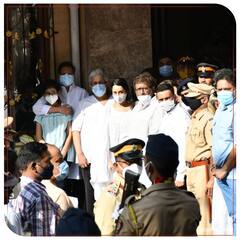 Photo | लता मंगेशकर याचं पार्थिव शिवाजी पार्ककडे रवाना!